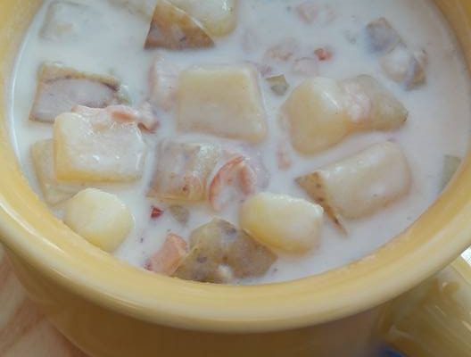 Rustic Clam Chowder with Bacon!